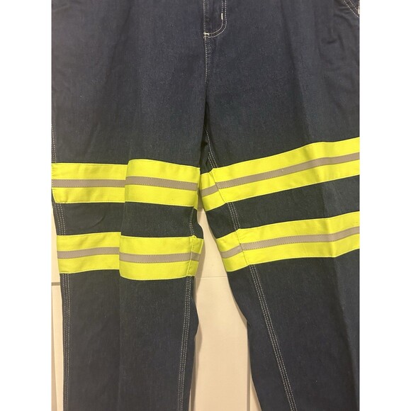 CARHARTT REFLECTIVE Safety Work Pants Dark Wash Denim Size 42 X 32 Dungaree Fit - Picture 3 of 7